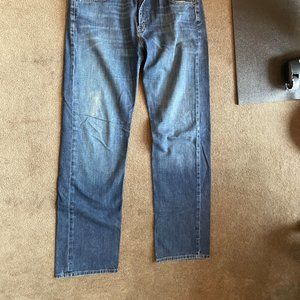 Levi mens jeans size 34x36